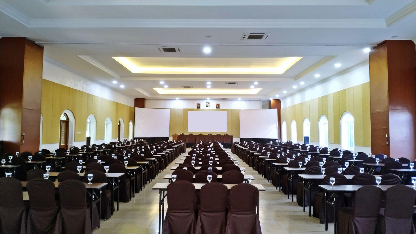 Mexolie Hotel Kebumen Εξωτερικό φωτογραφία